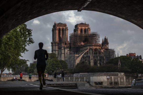Больше недели после трагедии: что известно о состоянии Собора Парижской Богоматери?