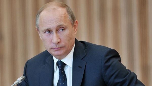 <br />
Путин анонсировал саммит «каспийской тройки»<br />

