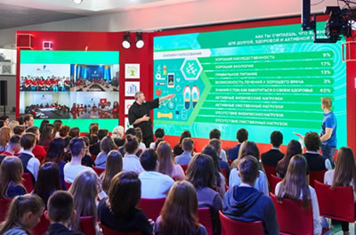 Школьникам России рассказали о здоровом образе жизни в эфире Всероссийского открытого урока
